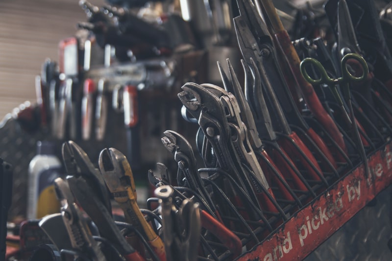 How do you source the right ejector pins in China?